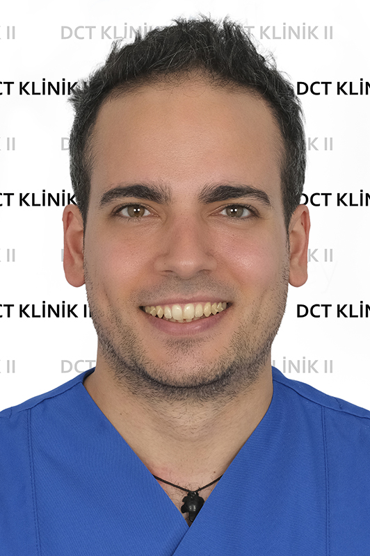 Mustafa Çileli diş hekimi fotoğrafı